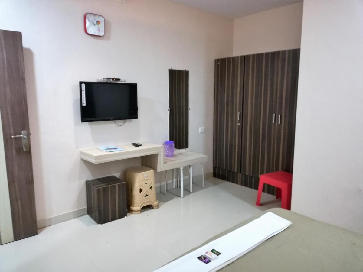 Hotel Shiv Regency Kukma Εξωτερικό φωτογραφία